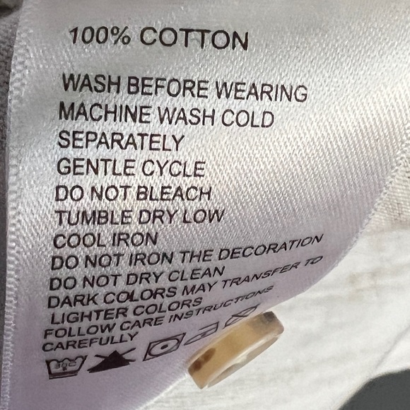 Tommy Bahama shirt size large - Picture 2 of 3